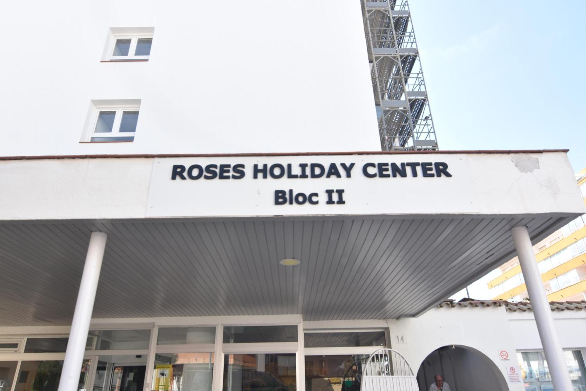 Rnet - Rhc 2712 Roses Holiday Center Экстерьер фото